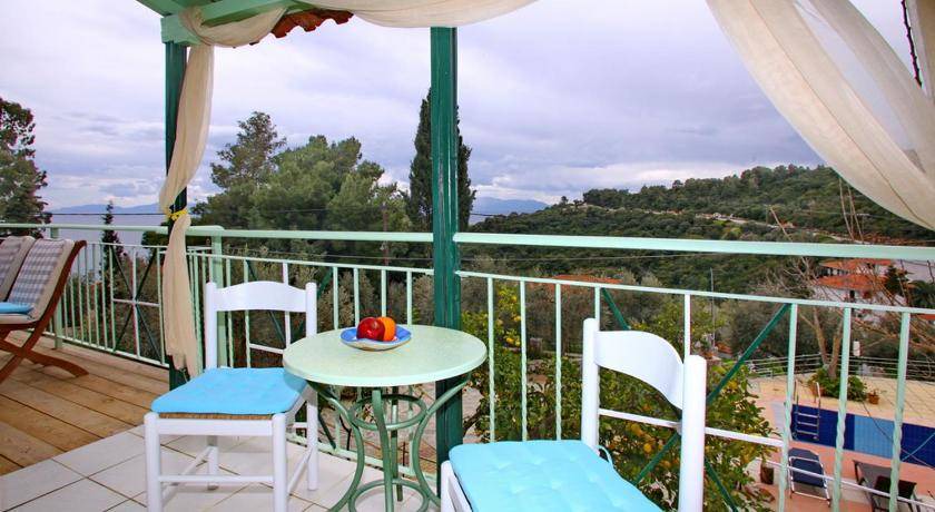 Photo of Patio Balcony in Stafylos