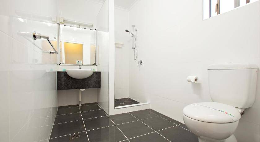 Photo of Bathroom in Sarina