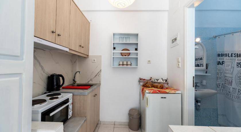 Photo of Kitchen in Platis Gialos