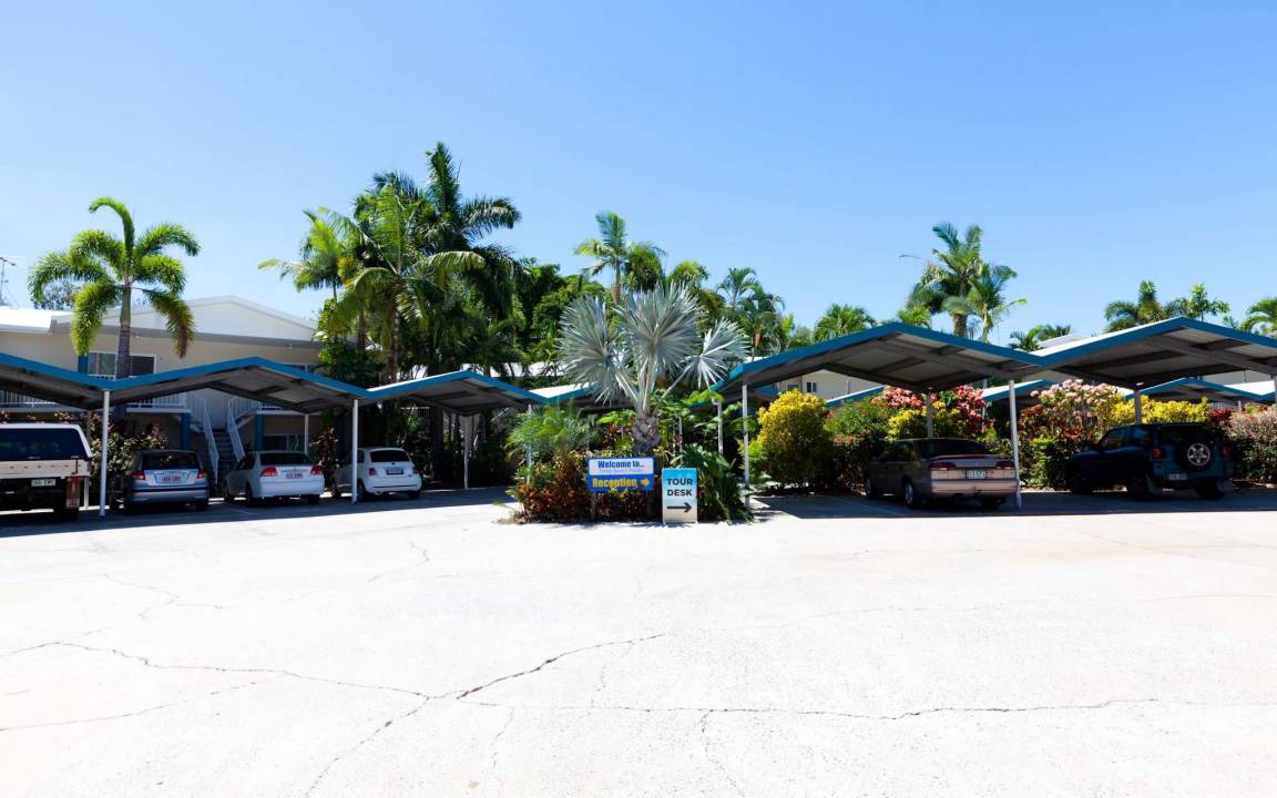 Photo of Others in Trinity Beach