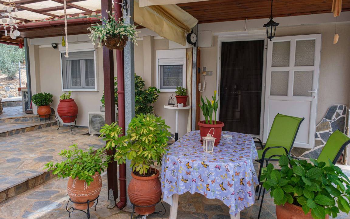 Photo of Patio Balcony in Pella Region