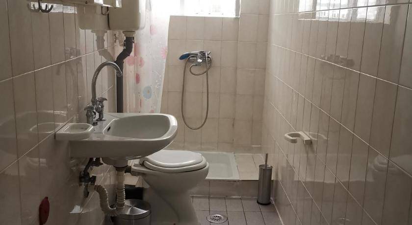 Photo of Bathroom in Kamena Vourla