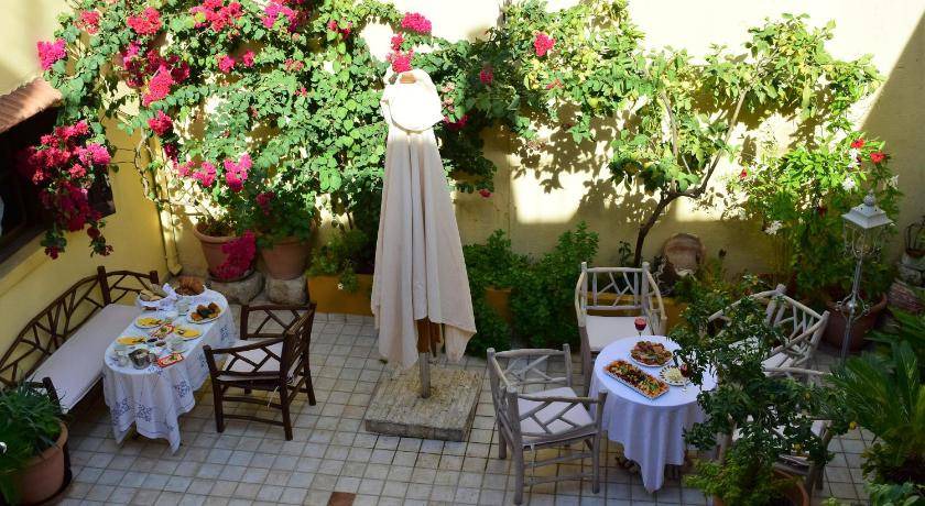 Photo of Others in Rhodes Old Town