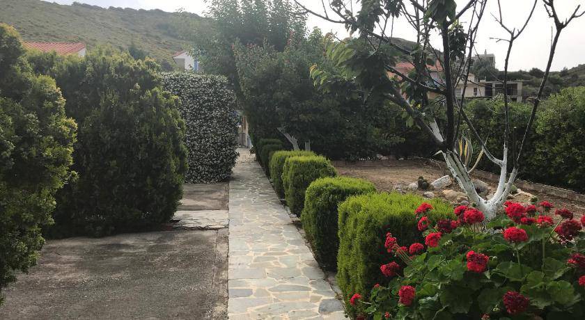 Photo of Outdoor in Mourteri