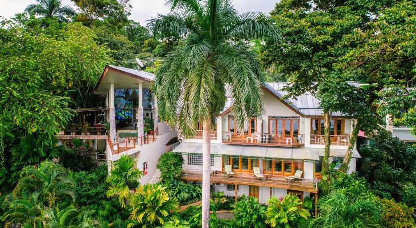 Photo of Others in Manuel Antonio