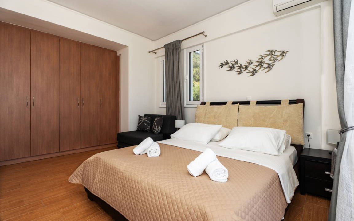 Photo of Bedroom in Pondi