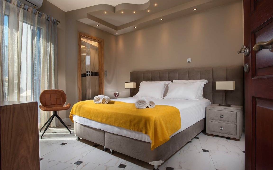Photo of Bedroom in Adamas