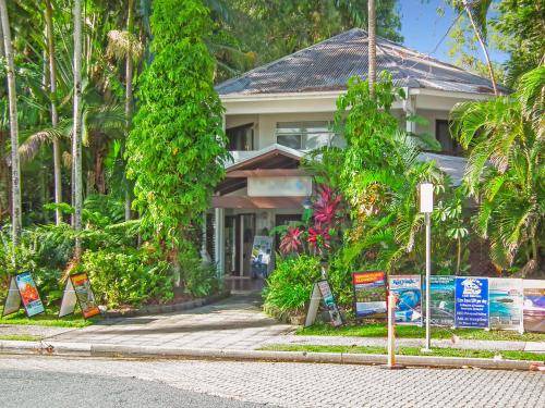 Photo of Buildings in Palm Cove