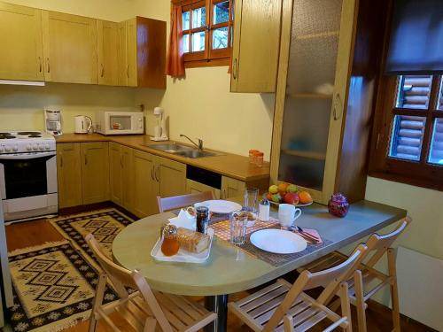 Photo of Kitchen in Eptalofos