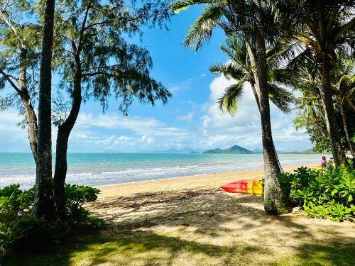 Photo of Others in Palm Cove