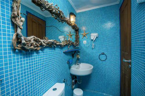 Photo of Bathroom in Lindos