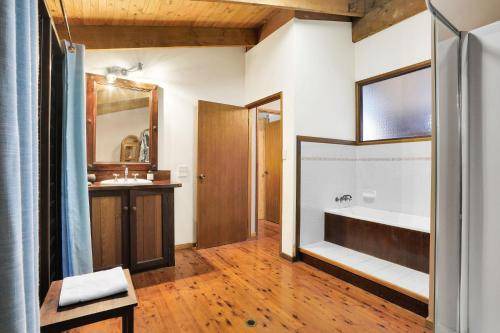 Photo of Bathroom in Kuranda