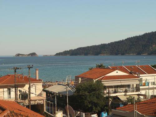 Photo of Others in Chrisi Ammoudia
