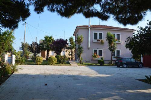 Photo of Others in Araxos