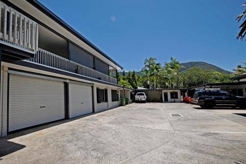 Photo of Others in Palm Cove