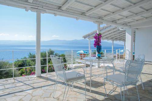 Photo of Patio Balcony in Imathia Region