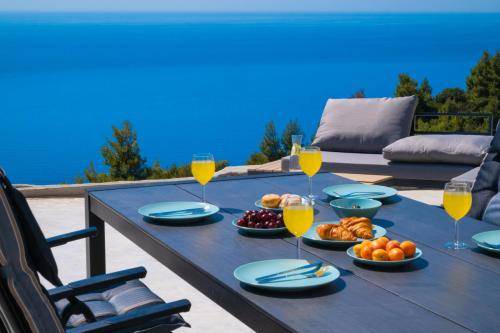 Photo of Patio Balcony in Evgiros