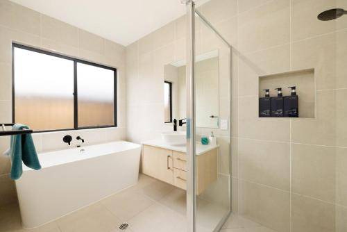 Photo of Bathroom in Jimboomba