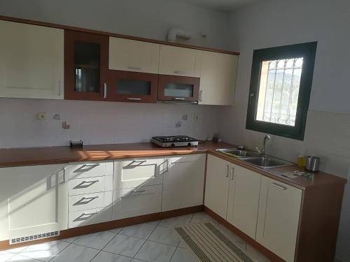 Photo of Kitchen in Eretria