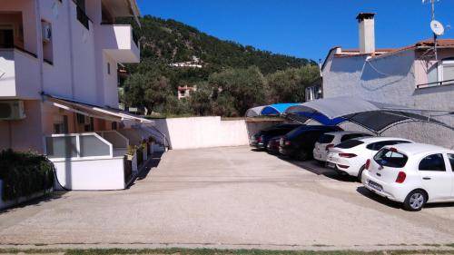 Photo of Others in Chrisi Ammoudia