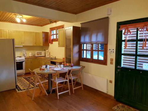Photo of Kitchen in Eptalofos