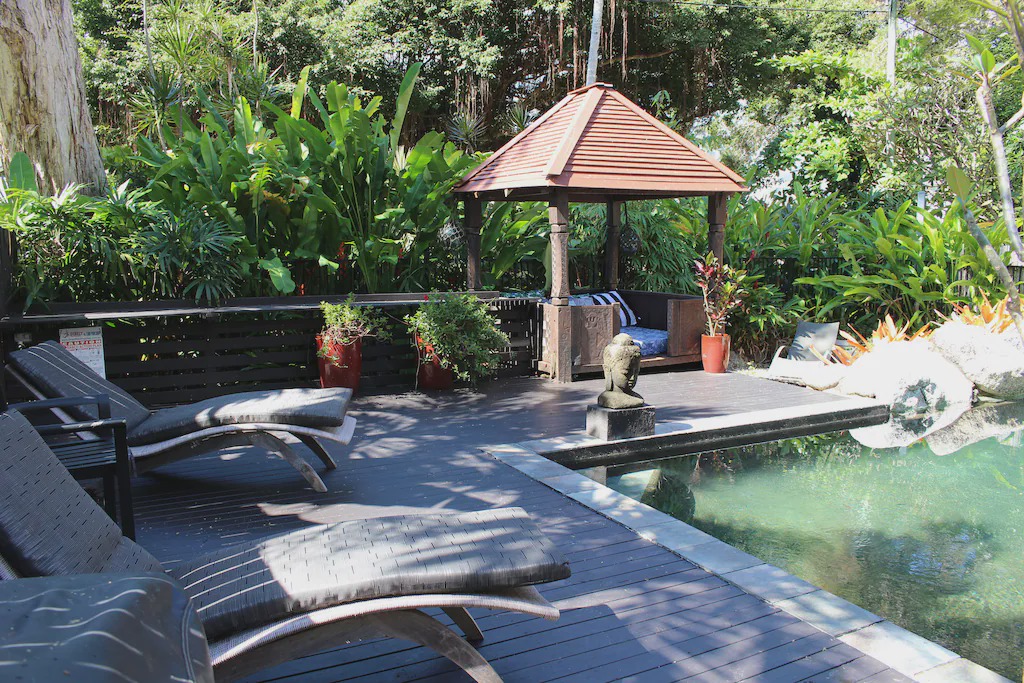 Photo of Patio Balcony in Oak Beach