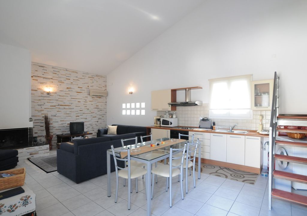 Photo of Livingroom in Margariti