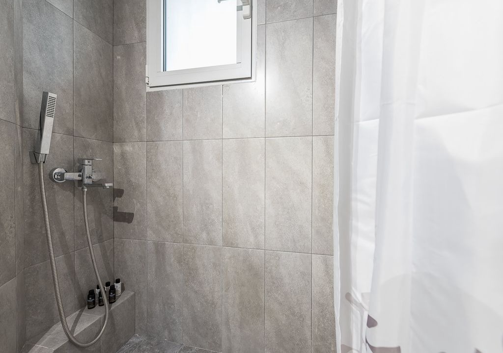Photo of Bathroom in Thissio