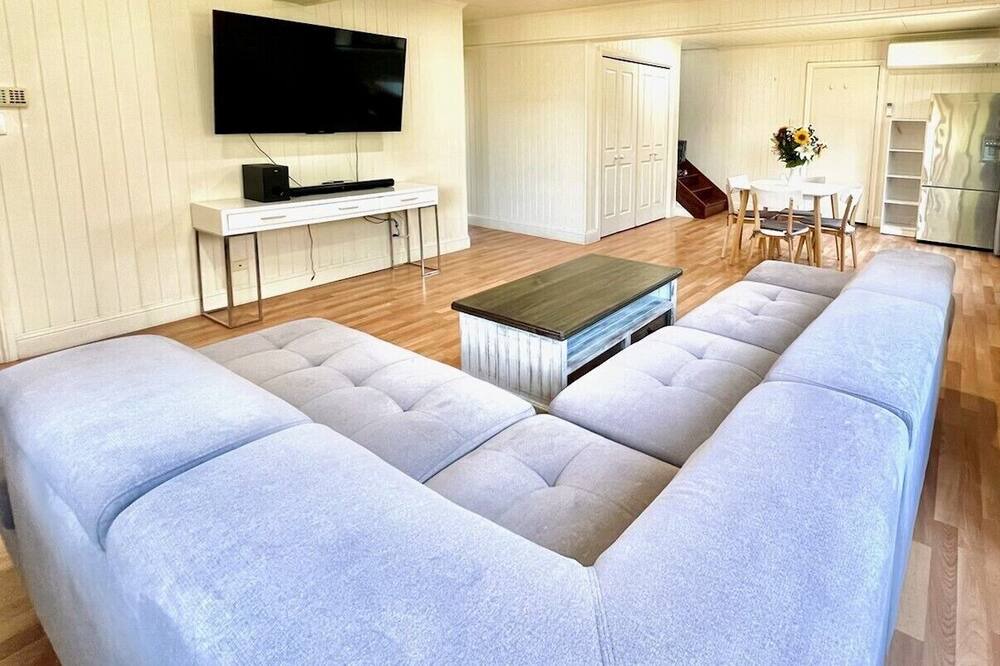Photo of Livingroom in Bundaberg North