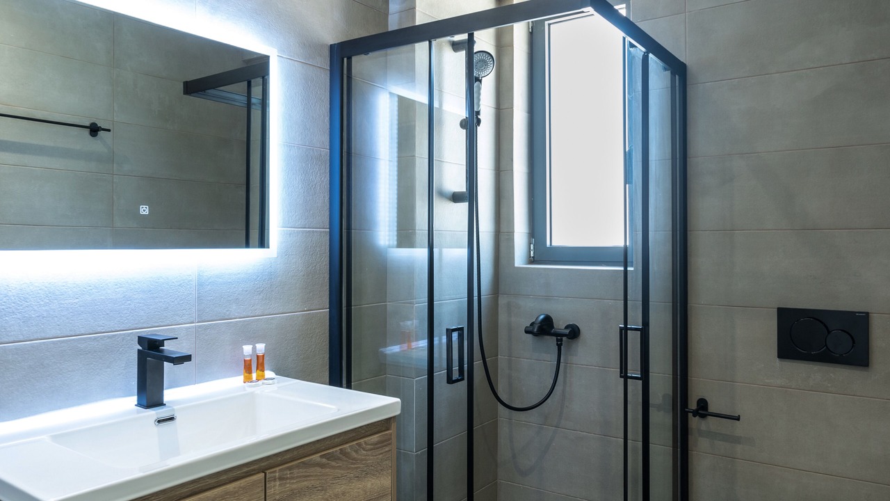 Photo of Bathroom in Karystos