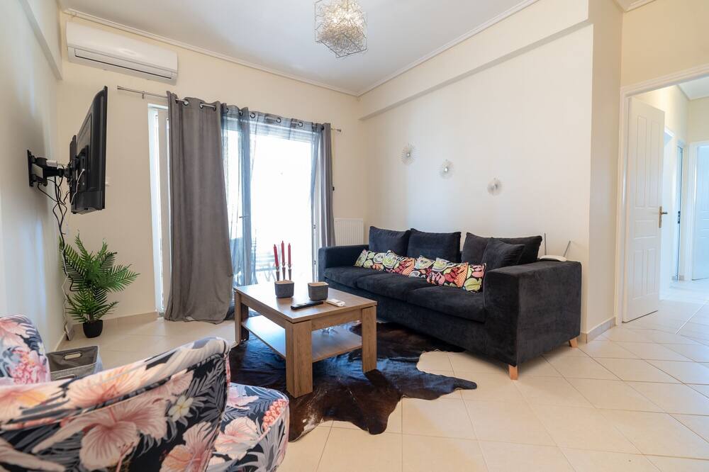 Photo of Livingroom in Kropia