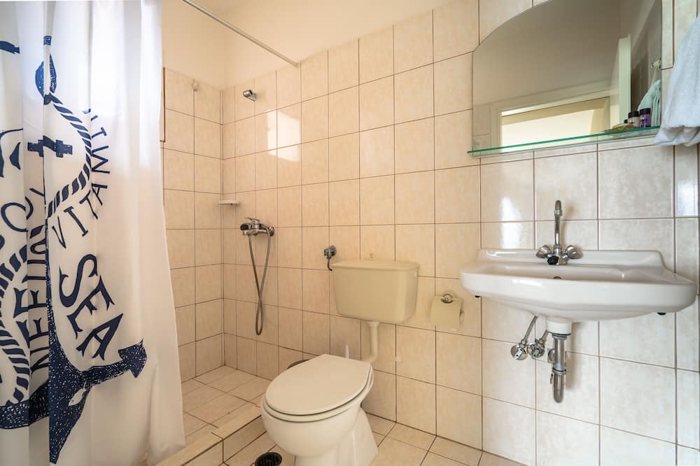 Photo of Bathroom in Lixouri