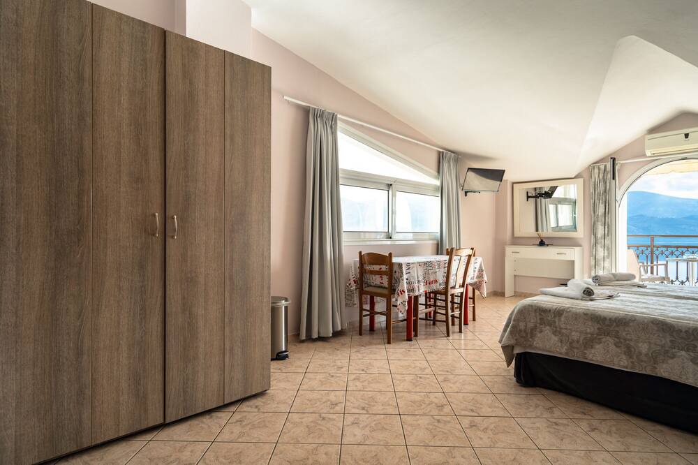 Photo of Bedroom in Lixouri