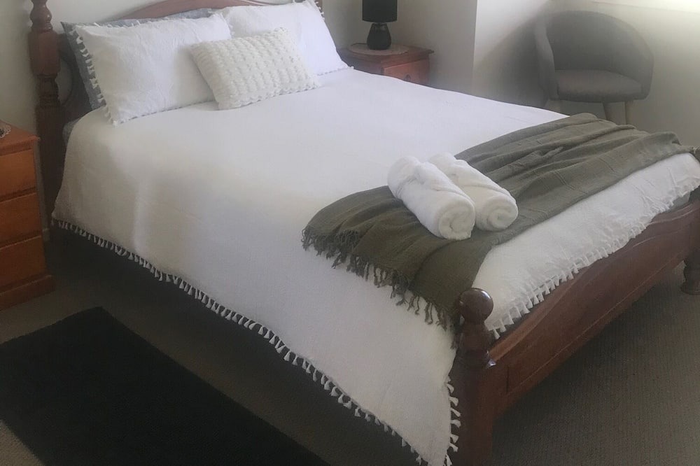 Photo of Bedroom in Yandina Creek
