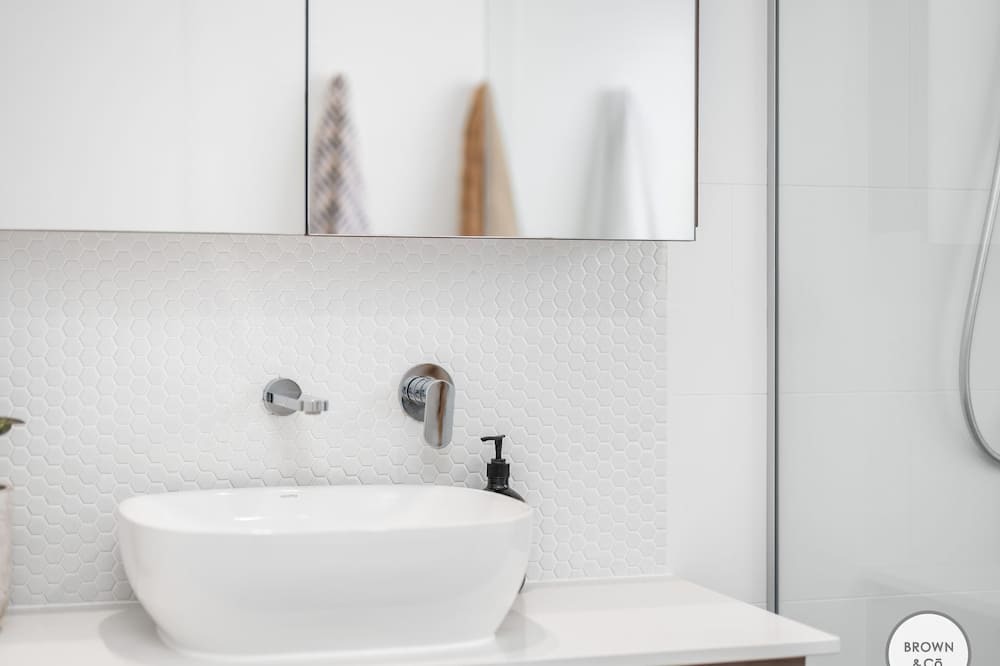 Photo of Bathroom in Castaways Beach