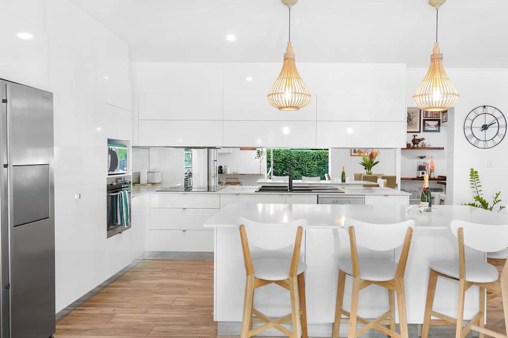 Photo of Kitchen in Clifton Beach