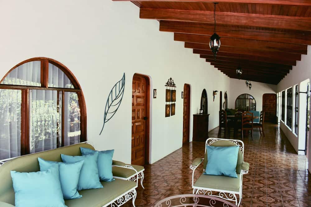 Photo of Livingroom in Alajuela