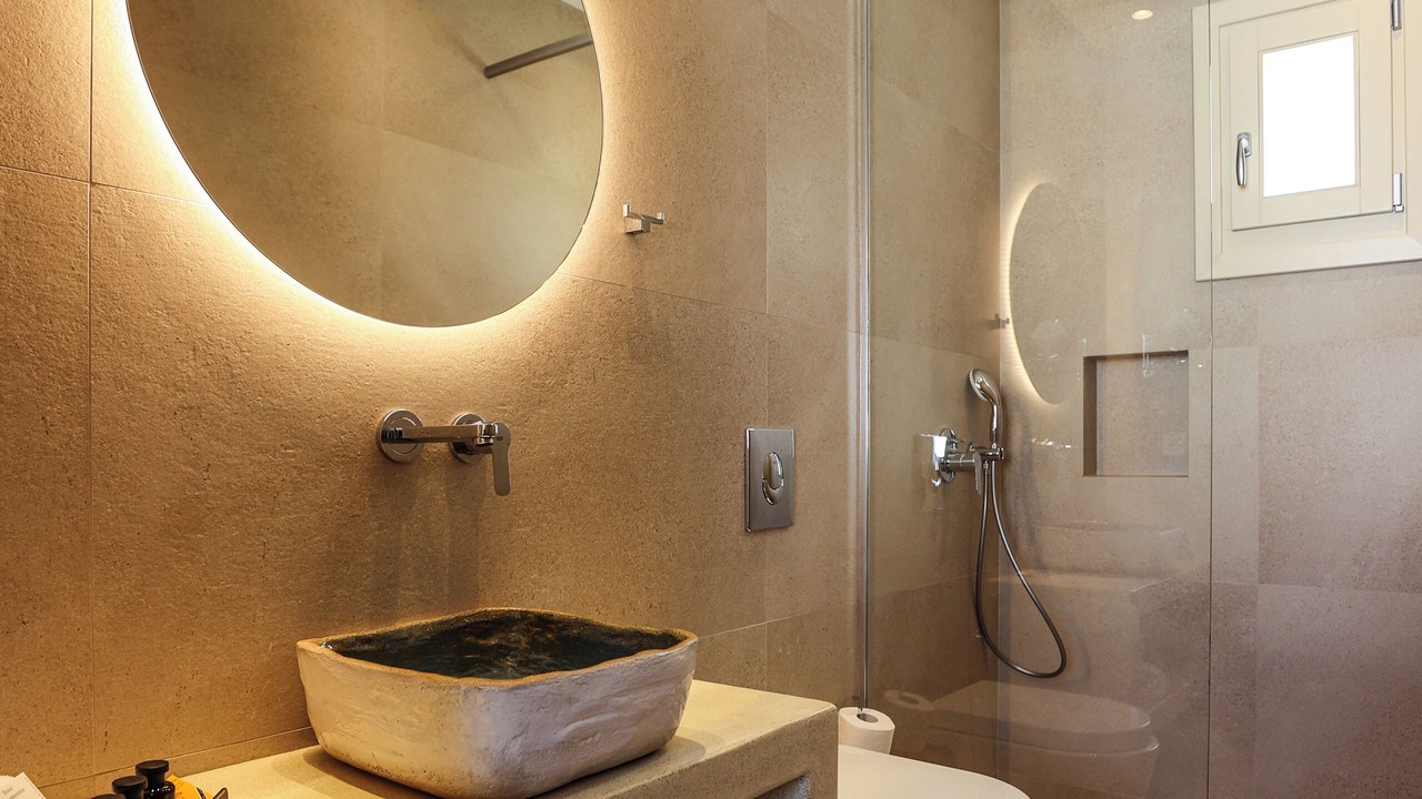 Photo of Bathroom in Tourlos