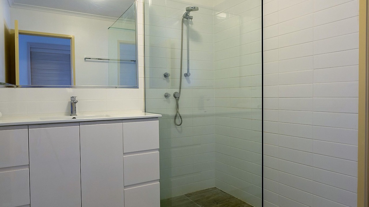 Photo of Bathroom in Point Lookout