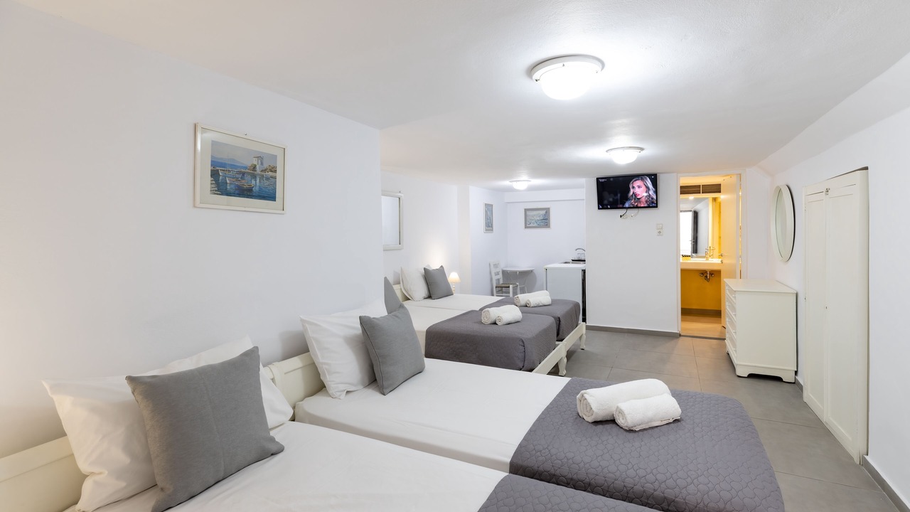 Photo of Bedroom in idhra
