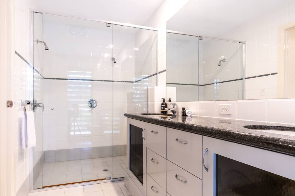 Photo of Bathroom in Mount Coolum