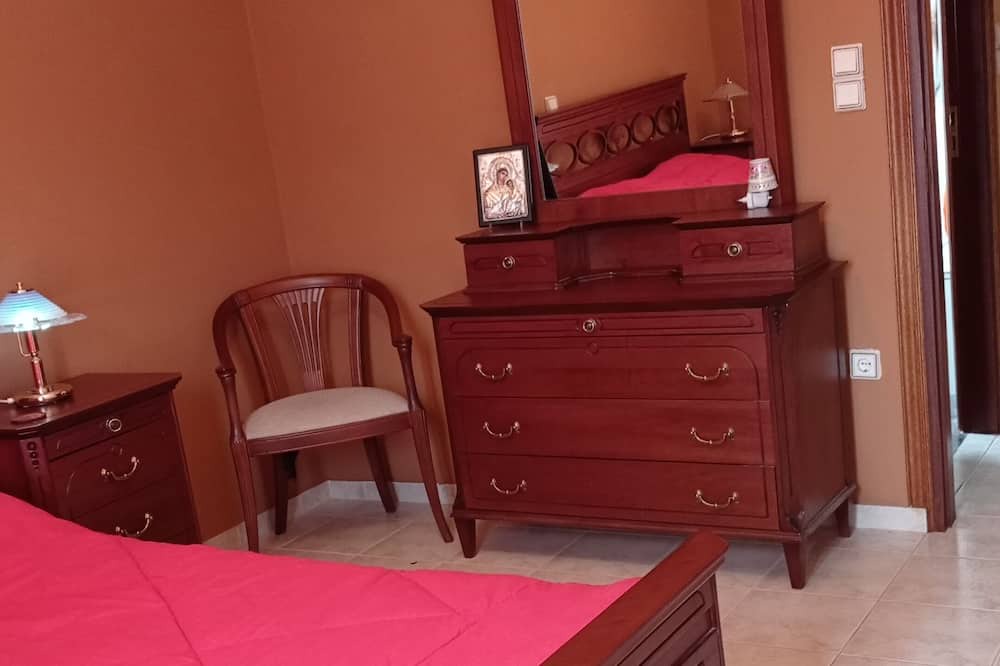 Photo of Bedroom in Itea