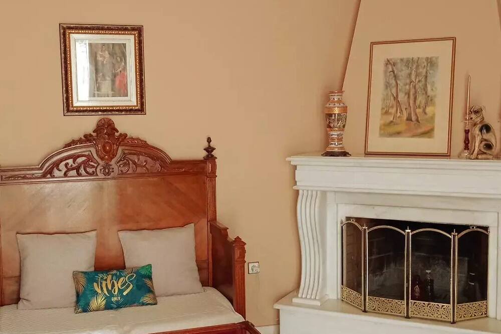 Photo of Bedroom in Itea