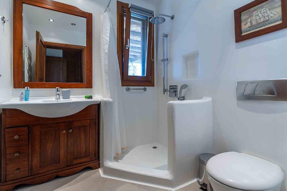 Photo of Bathroom in Xerokampos