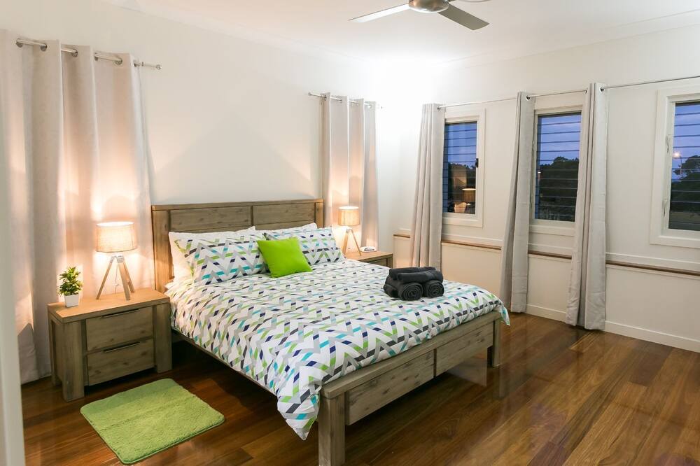 Photo of Bedroom in Pialba