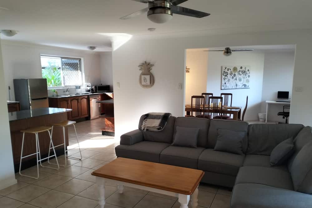 Photo of Livingroom in Wolfdene