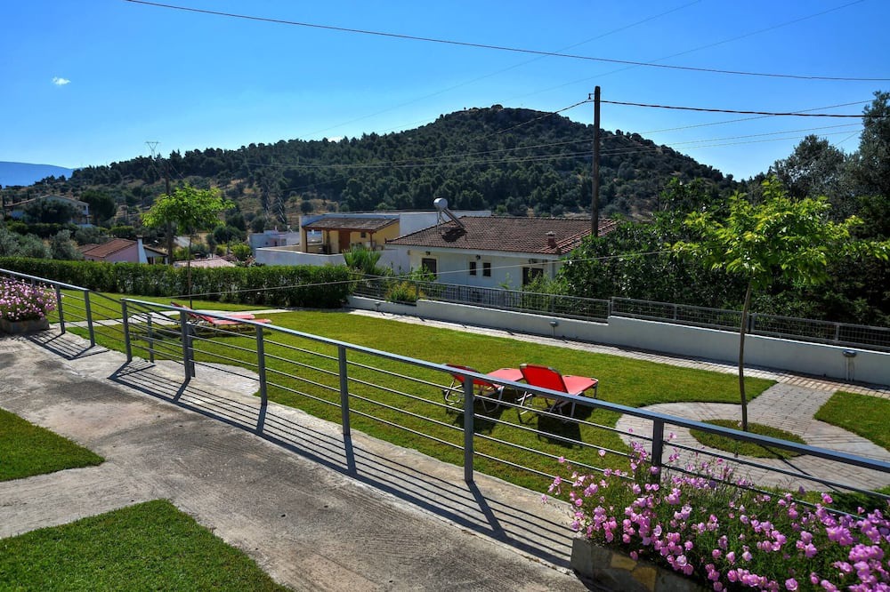Photo of Outdoor in Eretria