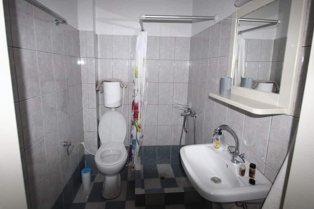 Photo of Bathroom in Eretria