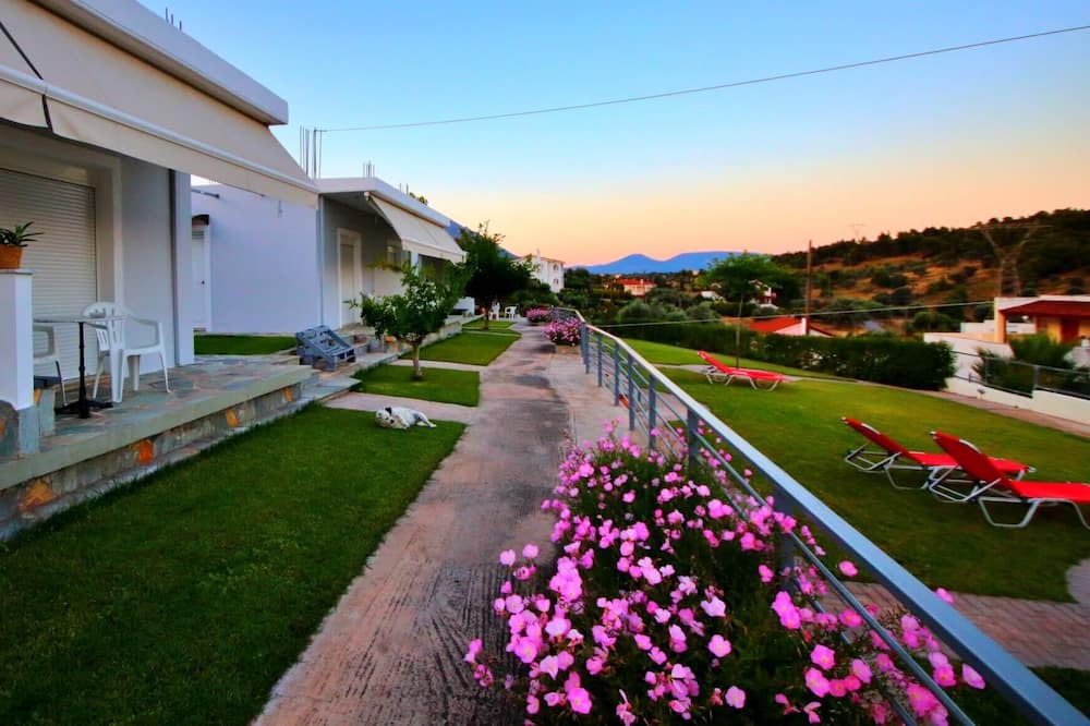 Photo of Outdoor in Eretria
