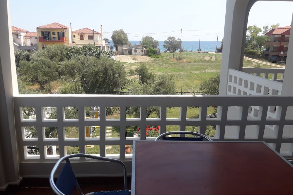 Photo of Patio Balcony in Mavrovouni